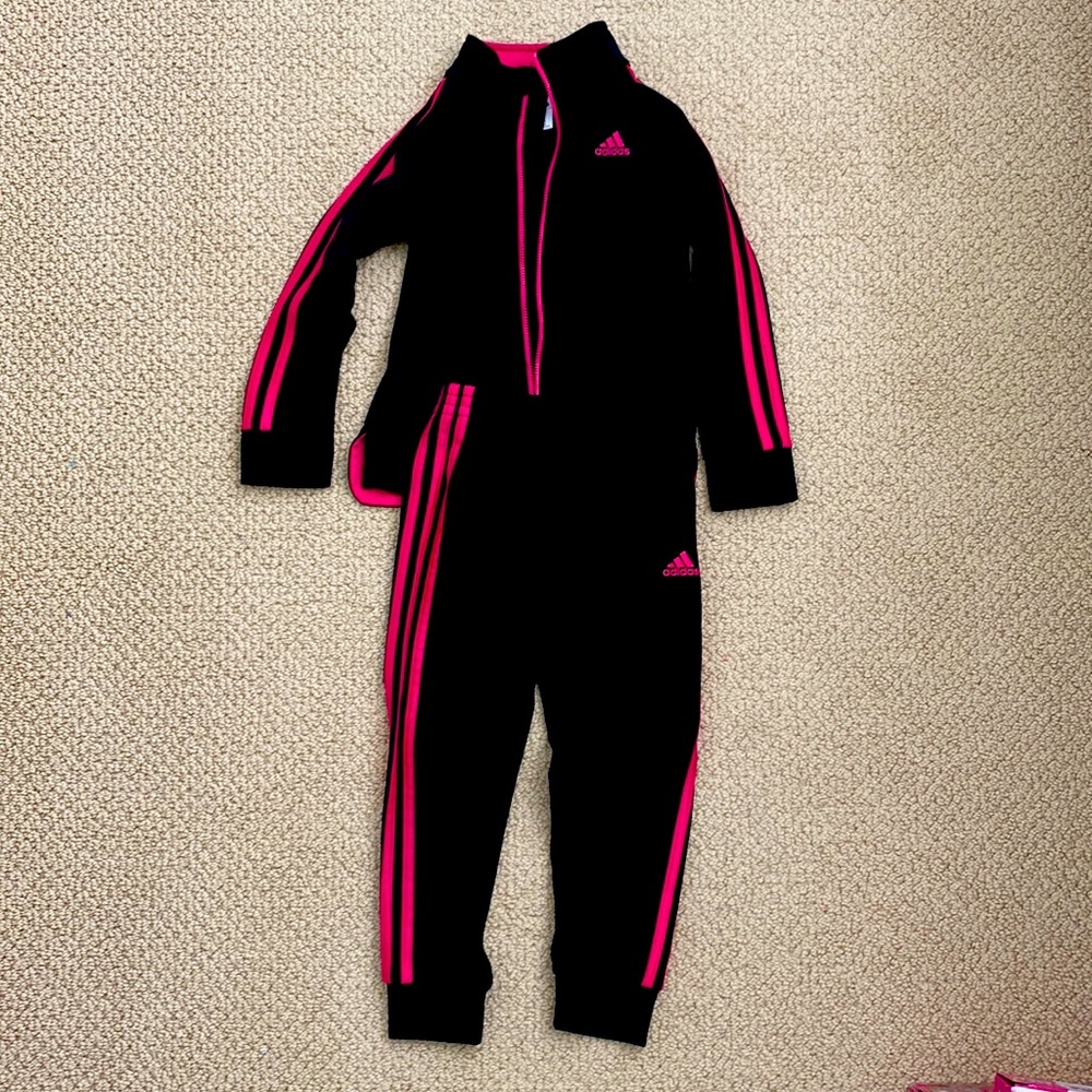 Adidas Track Suit Girls Size 5 Pink